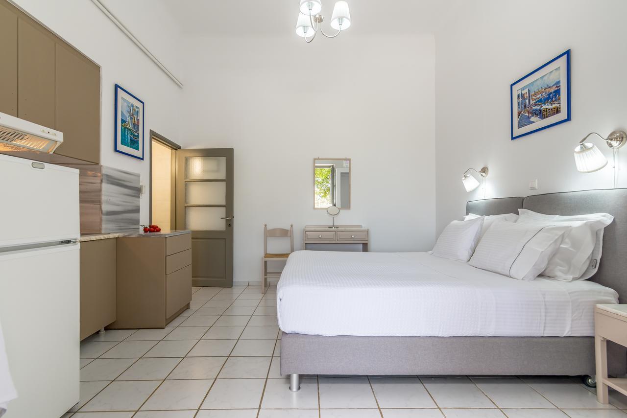 Milos Apartments Adamantas  Exterior photo
