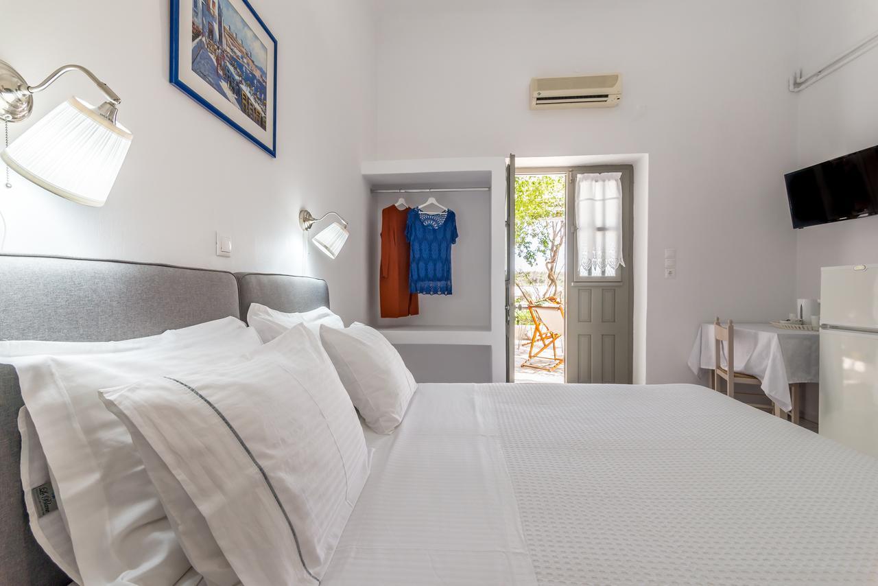Milos Apartments Adamantas  Exterior photo